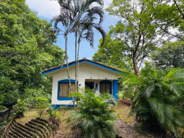 Quinta con 3 casitas vacacionales en Coyolar, Orotina, Alajuela en Coyolar, Orotina, Alajuela — ₡ 248 000 000