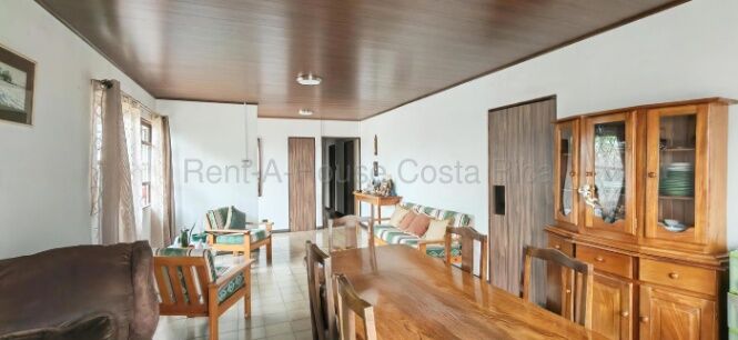 Venta de Casa en Montes de Oca-San Pedro. in San Pedro, Montes De Oca, San José — ₡ 150 000 000