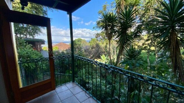 🌿 Casa Remodelada en Venta – San Antonio de Escazú 26-1567   in San Antonio, Escazú, San José — $279,000