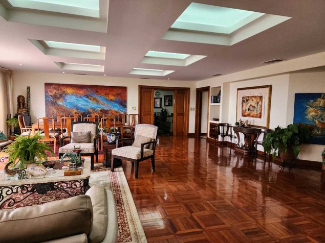 Se Vende Apartamento en Escazú, con vista en San Rafael, Escazú, San José — $425,000