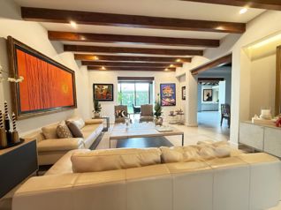 Casa en condominio para la venta en lindora con amplio jardín in Jardín, Dota, San José — $1,200,000 - Photo 2 of 35