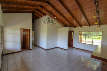 Casa en venta Santa Ana Piedades 2650m2 in Piedades, Santa Ana, San José — $380,000 - Photo 5 of 25