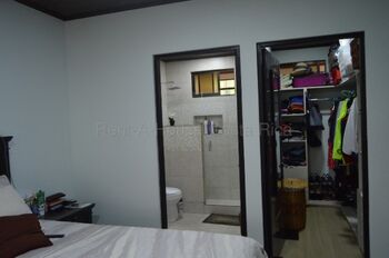Hermosa casa a la venta con vistas a la montaña  26-1595  in San Pedro, Poás, Alajuela — $210,000 - Photo 5 of 7
