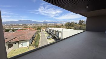¡Se Vende! Lujoso Apartamento en Condominio | Guachipelin, Escazú en San Rafael, Escazú, San José — $575,000 - Foto 4 de 8