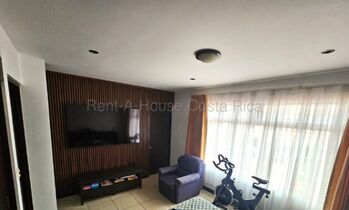  Venta de Casa en Condominio Hacienda Colón. RAH 26-2134 en Colón, Mora, San José — $230,000 - Foto 5 de 17