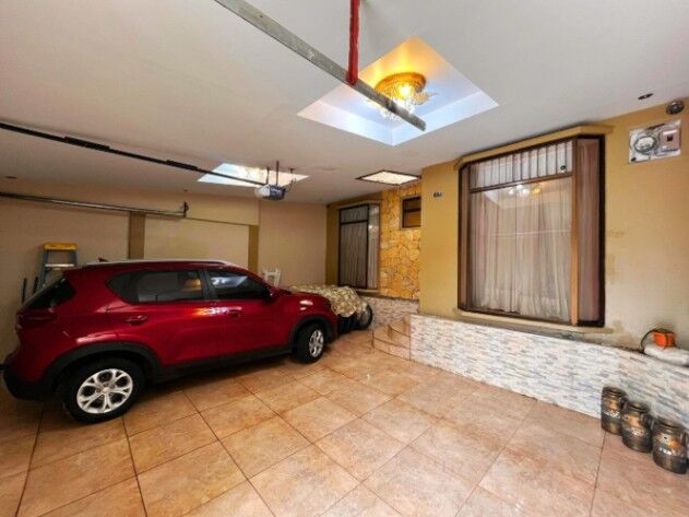 Venta de Casa en Agua Caliente, Cartago. RAH 26-503 in Aguacaliente, Cartago — ₡ 57 000 000