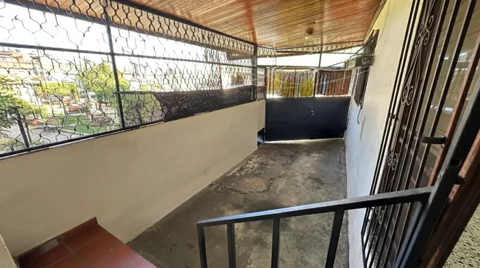 SALE THREE APARTMENTS, ALAJUELA, PUEBLO NUEVO. in Alajuela — ₡ 68 000 000 - Photo 2 of 14