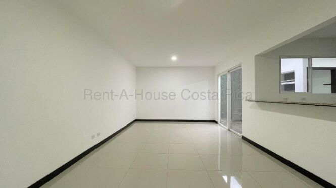 Venta de Casa en San Antonio de Escazú. RAH 26-1761 en San Antonio, Escazú, San José — $230,000
