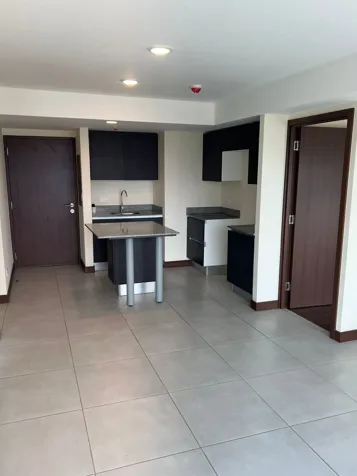 Apartment for Sale in Torres Los Yoses in Carmen, San José — $239,000 - Photo 2 of 25