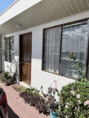 Venta de Apartamento en Montes de Oca-San Pedro. RAH 27-89 en San Pedro, Montes De Oca, San José — $130,000