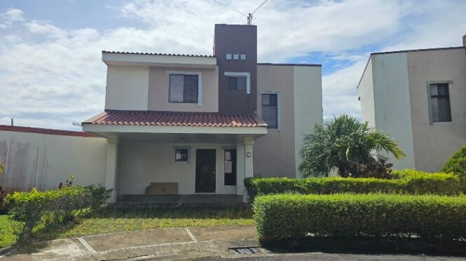 Venta de Casa en Condominio Altivar Los Sitios Moravia in La Trinidad, Moravia, San José — $220,000