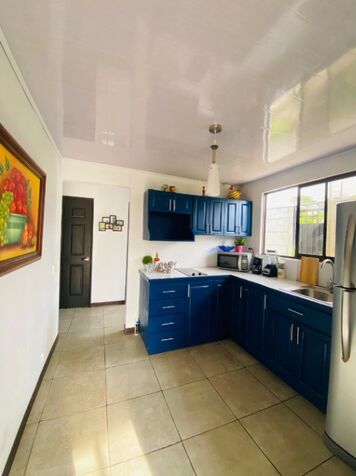Se vente casa  in San Miguel, Santo Domingo, Heredia — ₡ 80 000 000