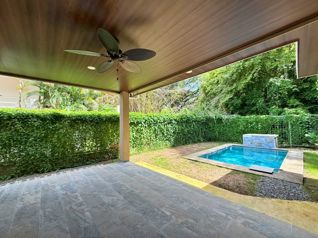 Venta/alquiler casa con piscina y 3 habitaciones, Playa hermosa. (MV) en Jacó, Garabito, Puntarenas — $370,000 - Foto 4 de 12