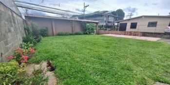 Venta de Propiedad Comercial o Residencial con Uso de Suelo Mixto en Heredia. RAH 26-186 in Llorente, Flores, Heredia — $615,000 - Photo 5 of 14