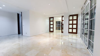 Venta de apartamento con la mejor ubicación en San Rafael Escazú en San Rafael, Escazú, San José — $340,000 - Foto 4 de 12