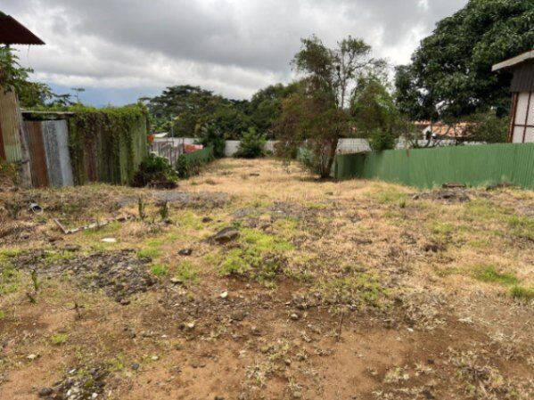 Lote en venta en San Pedro con entorno natural y excelente potencial #26-701 GS in San Pedro, Montes De Oca, San José — $150,000
