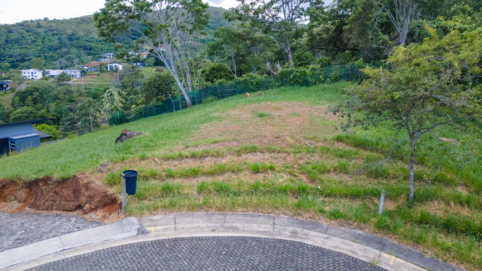 Lote Exclusivo en Condominio Natura con Vistas al Atardecer en Naranjo, Alajuela — ₡ 42 000 000 - Foto 3 de 8