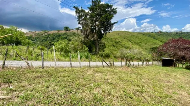 Venta de Lote en Paraíso de Cartago. RAH 26-816  in Paraíso, Cartago — ₡ 35 000 000