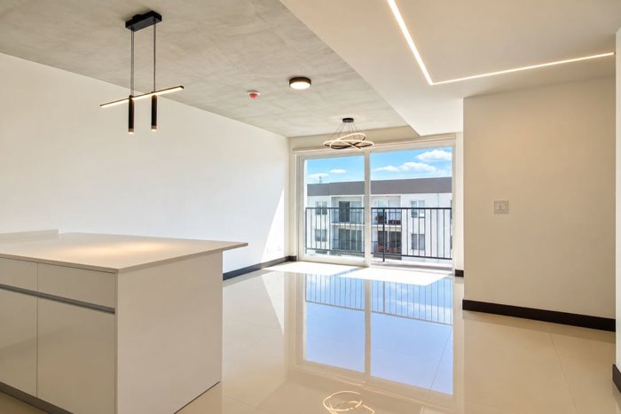 Alquiler de apartamento Condominio Khaya Curridabat. 2 parqueos en Curridabat, San José — $1,300