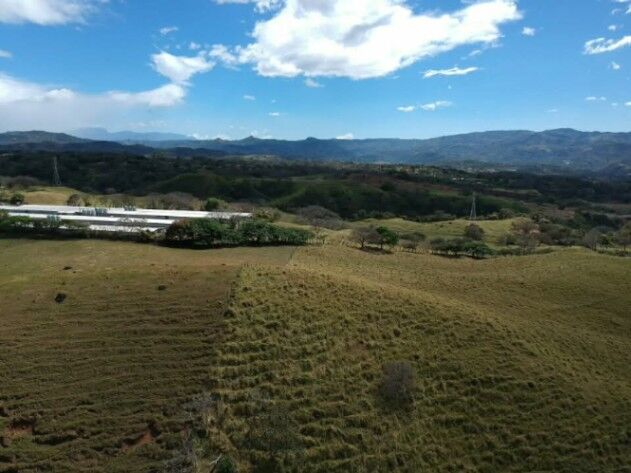 SE VENDE BELLEZA DE FINCA EN ALAJUELA.  en Garita, Alajuela — $3,400,000