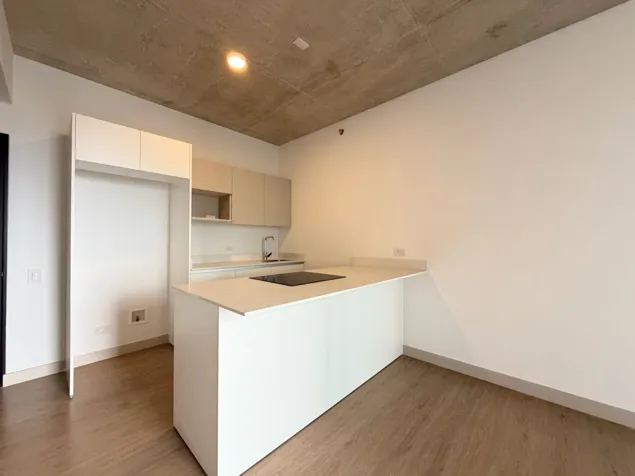 SECRT ESCALANTE A ESTRENAR HABITACIÓN CERRADA en San Pedro, Montes De Oca, San José — $950 - Foto 2 de 13