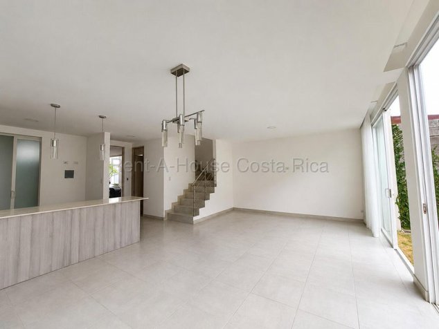Alquiler de Casa en Condominio La Arboleda, Belén-Heredia. RAH 27-225 en San Antonio, Belén, Heredia — ₡ 1 200 000