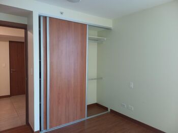 Alquiler de Apartamento en Montes de Oca, San José. RAH 25-1659 in San Pedro, Montes De Oca, San José — $900 - Photo 5 of 10