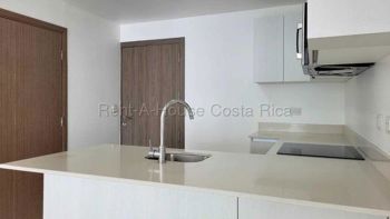Alquiler de Apartamento en Bambú Rivera, Tibás. RAH 26-2149 in Cinco Esquinas, Tibás, San José — $1,200 - Photo 3 of 18