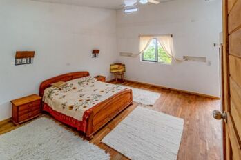 Se vende casa en San Pedrito de Cajón.  en Cajón, Pérez Zeledón, San José — $399,000 - Foto 4 de 21