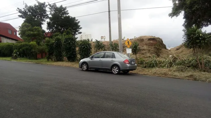 VENTA DE LOTE COMERCIAL Y DE ALTA DENSIDAD, HEREDIA, ULLOA in Ulloa, Heredia — $1,044,500