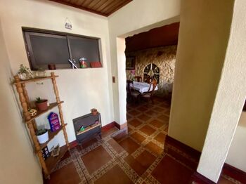 El hogar de tus sueños! Espacios amplios, diseño acogedor y ubicación inmejorable in Mata de Plátano, Goicoechea, San José — $228,000 - Photo 5 of 29
