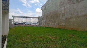 Venta de lote residencial en condominio exclusivo, alta plusvalía #26-2147 GS en Brasil, Santa Ana, San José — $90,000 - Foto 4 de 7