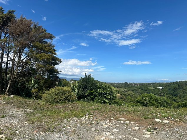 Venta - Terreno de 13.400 m2 en San Miguel, Santo Domingo, Heredia — $1,100,000
