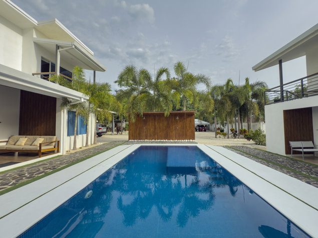 Complejo de 4 Villas Turísticas en Venta en Mal País en Cóbano, Puntarenas — $1,300,000