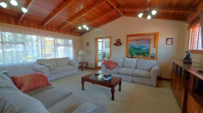Venta de Casa en Montes de Oca, San José. RAH 26-115 in Sabanilla, Montes De Oca, San José — ₡ 187 000 000