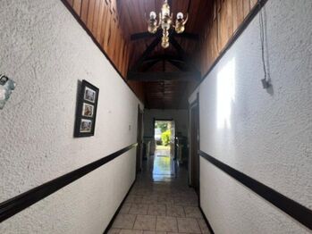 Se vende casa con amplio patio en San Josecito de Heredia 25-204 en San Josecito, San Rafael, Heredia — 165 000 000 ₡ - Foto 5 de 12