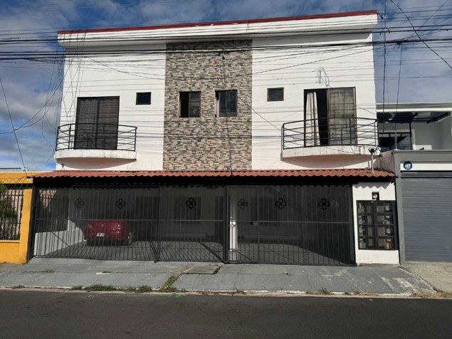 APARTAMENTO EN ROHRMOSER. en Pavas, San José — $135,000