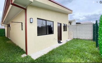 Modern Home for Sale or Rent in Condominio Corteza – Grecia, Alajuela en Puente De Piedra, Grecia, Alajuela — 450 000 ₡ - Foto 2 de 9