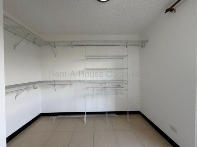 Alquiler de Apartamento en San Rafael de Alajuela. RAH 26-1512 en San Rafael, Alajuela — $900
