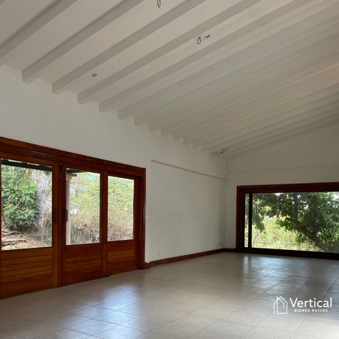 Casa en Venta, San Antonio, Escazú in San Rafael, Escazú, San José — $600,000 - Photo 3 of 11