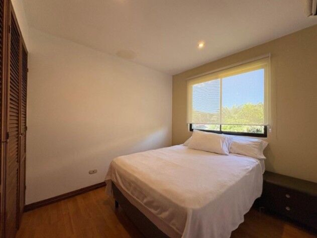 CASA EN ALQUILER, POZOS DE SANTA ANA, $1.850 COD#26-1199 en Pozos, Santa Ana, San José — $1,850