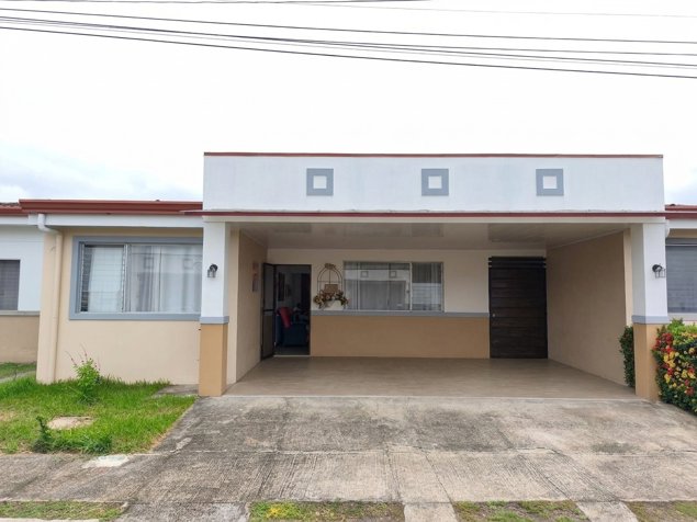 VENTA DE CASA AMUEBLADA, PUNTARENAS, BEJUCO, CONDOMINIO MÁLAGA en Parrita, Puntarenas — ₡ 115 000 000