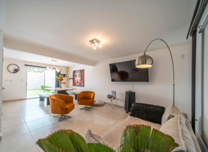 Venta de Casa en Colón-Mora, San José. RAH 26-49 in Colón, Mora, San José — $212,000