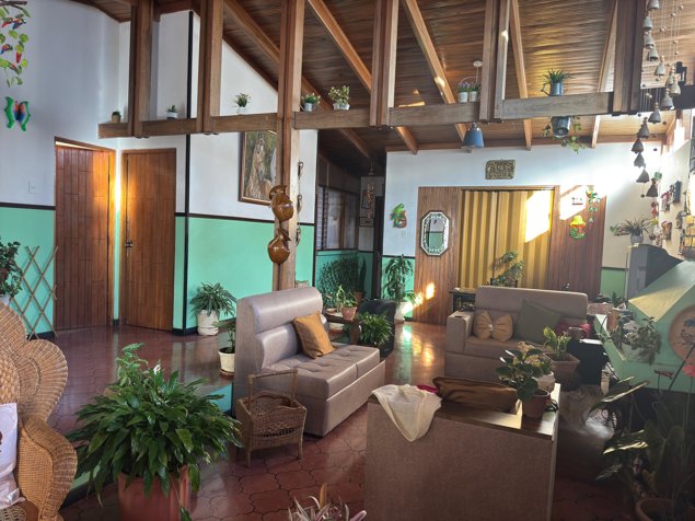 Venta de casa de 4 habitaciones en San Rafael de Oreamuno, Cartago en San Rafael, Oreamuno, Cartago — ₡ 60 000 000 - Foto 2 de 12