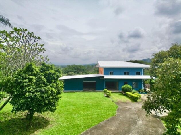 VENDO CASA +2 APTOS EN CIUDAD COLÓN.  in Colón, Mora, San José — $980,000