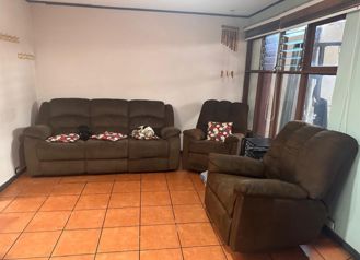Casa con Apartamento en Venta, en Guadalupe, Oportunidad,5PJG8475022 en Calle Blancos, Goicoechea, San José — 99 500 000 ₡ - Foto 4 de 18