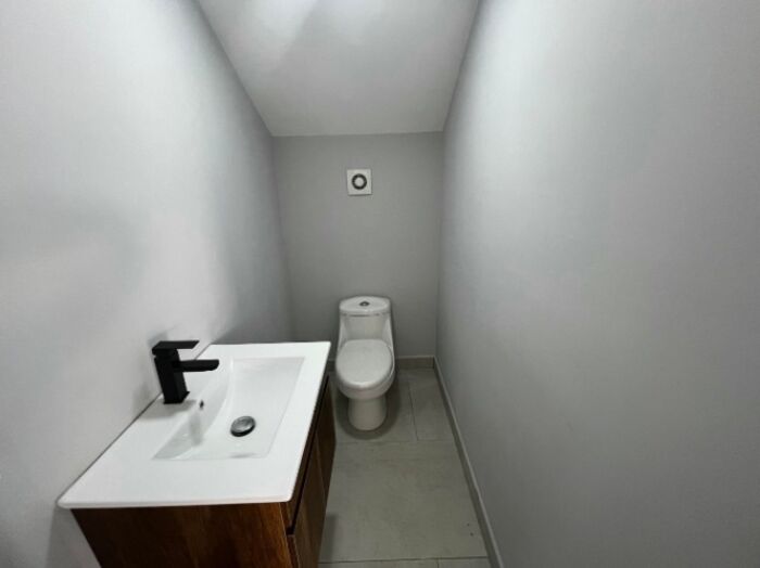 Venta de Casa en La Guâcima, Alajuela. RAH 25-1519 en Guácima, Alajuela — $290,000