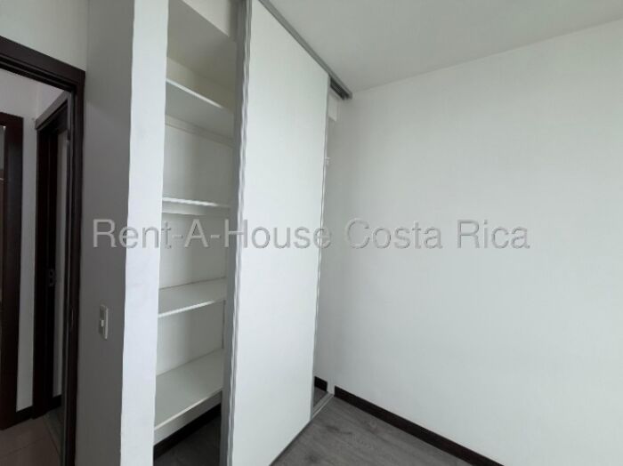 Venta de Apartamento en Bambú San Sebastián 26-1419 en San Sebastián, San José — $134,000
