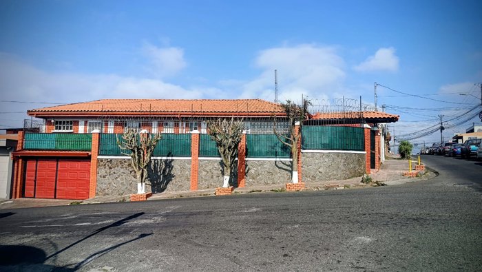 ALQUILER DE CASA, CARTAGO CENTRO, BARRIO CERRILLOS en Occidental, Cartago — ₡ 595 000