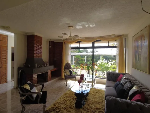 Sale of Excellent House in Vázquez de Coronado, San Isidro / Mls. 24-12 OFC JB in San Isidro, Vázquez de Coronado, San José — $903,000 - Photo 3 of 10